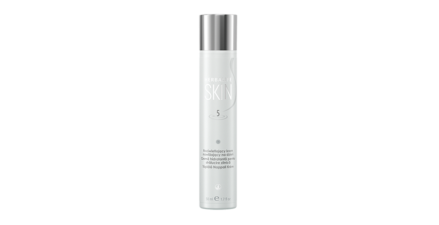Herbalife SKIN Rozświetlający krem nawilżający na dzień 50 ml — zdjęcie produktu